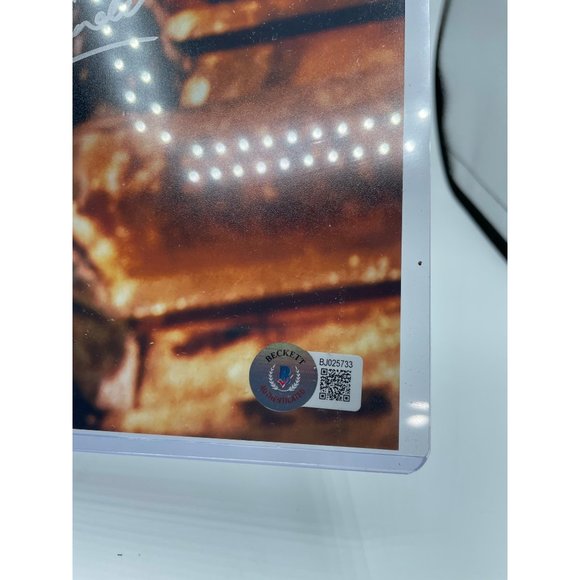 Bam Box December 2022 Mortal Kombat Musetta Vander 8x10 Auto BGS - Picture 4 of 4